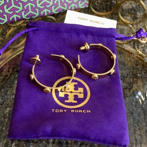 TORY BURCH KIRA 18K GOLD PLATED HOOPS EARRINGS - Picture 3 of 4